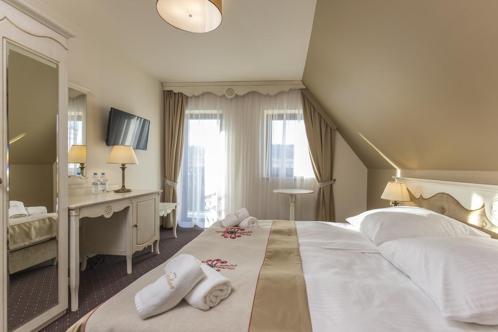 Carlina Hotel & Spa Bialka Tatrzanska Værelse billede
